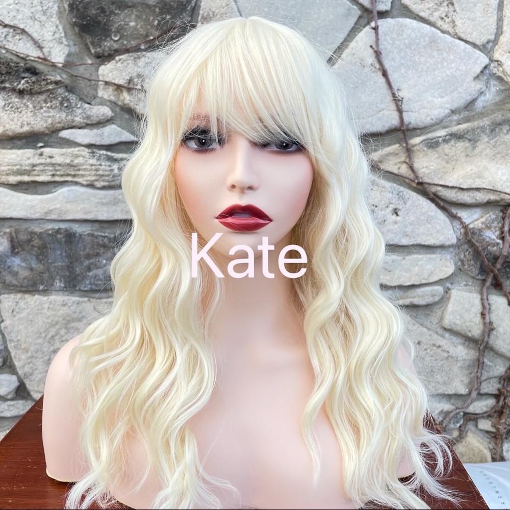 - Human hair blend platinum blonde wig